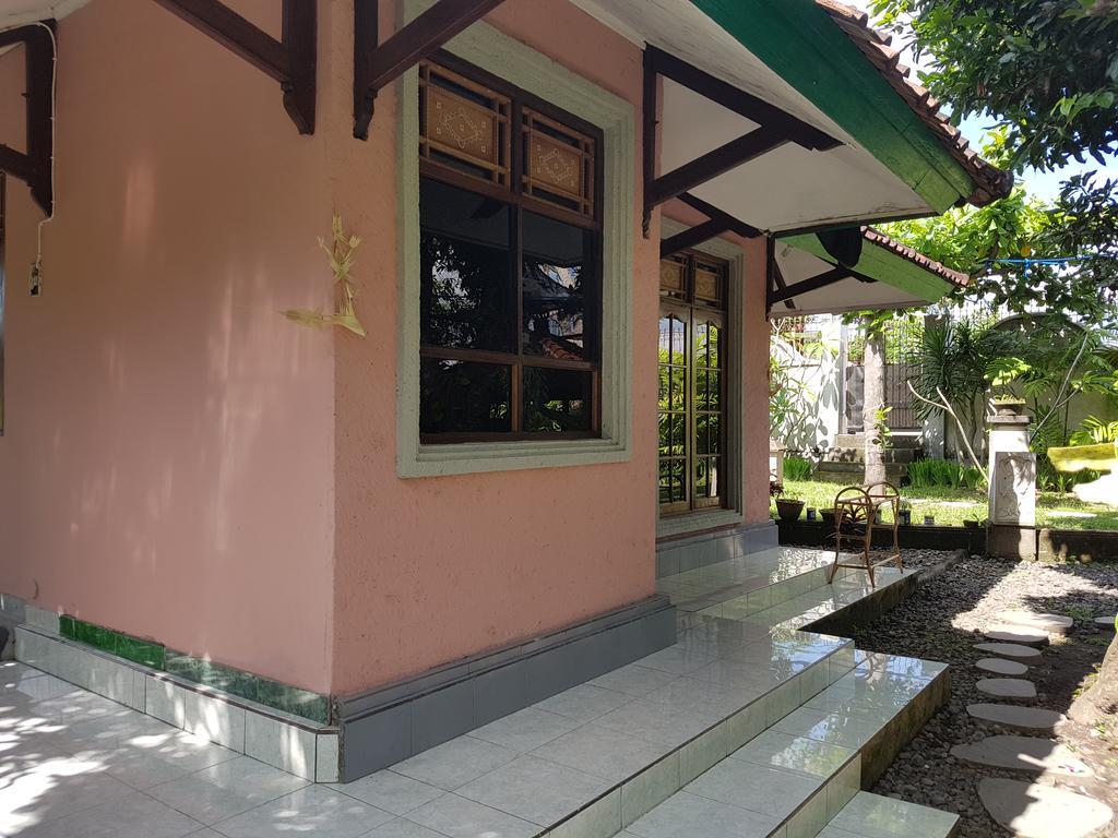 Villa Bale Seni ماتارام المظهر الخارجي الصورة