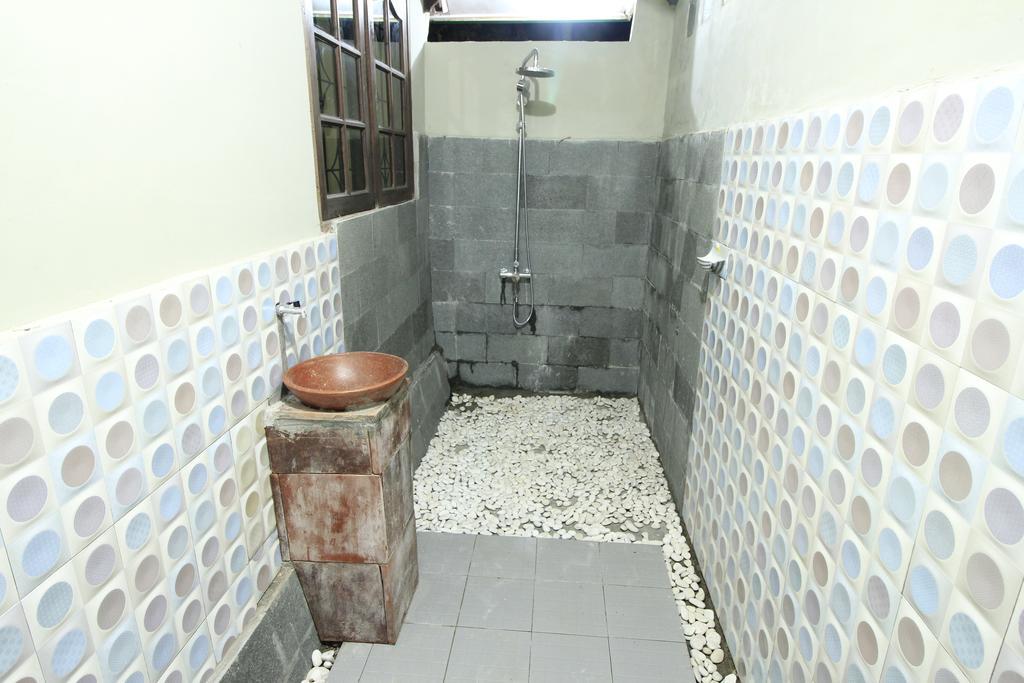 Villa Bale Seni ماتارام المظهر الخارجي الصورة