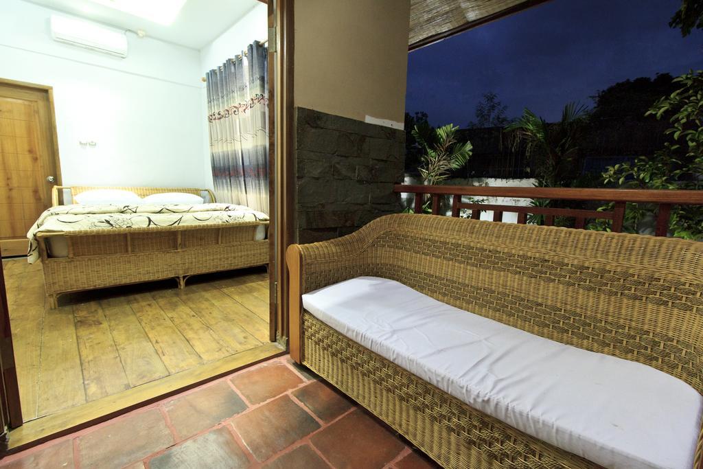 Villa Bale Seni ماتارام المظهر الخارجي الصورة