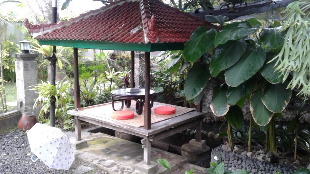 Villa Bale Seni ماتارام المظهر الخارجي الصورة