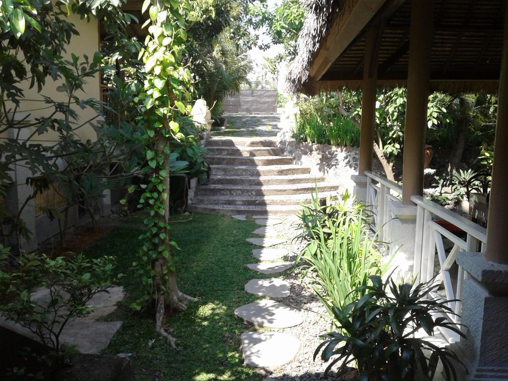 Villa Bale Seni ماتارام المظهر الخارجي الصورة